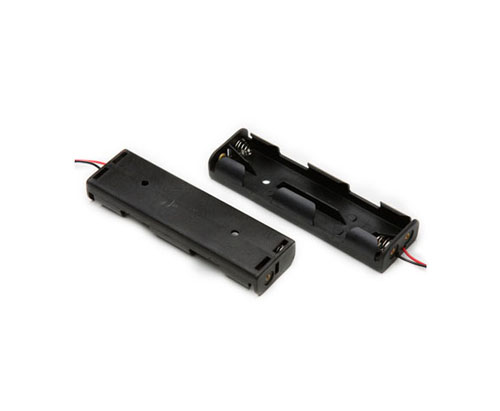 Battery connector Accepts snap-in terminal interlocking piece, can assemble multiple bracket battery holders